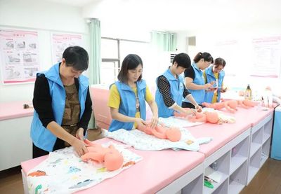 省總工會(huì)傾力打造“攜手小康”職業(yè)技能公益培訓(xùn)服務(wù)品牌，助力群眾就業(yè)增收